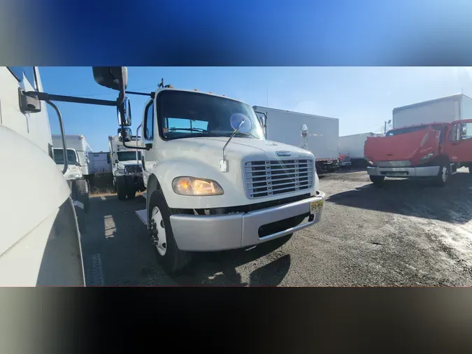 2019 FREIGHTLINER/MERCEDES M2 106