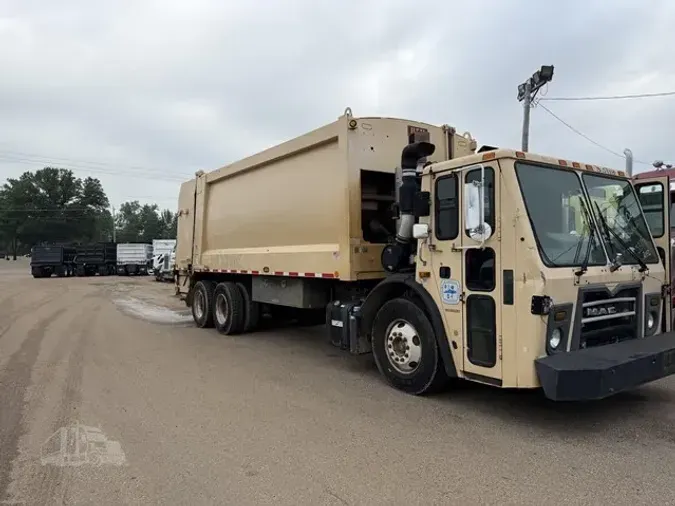 2012 MACK LEU61371363e4afaad122a475434e324b126d4