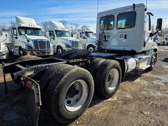 2020 FREIGHTLINER/MERCEDES CASCADIA 125