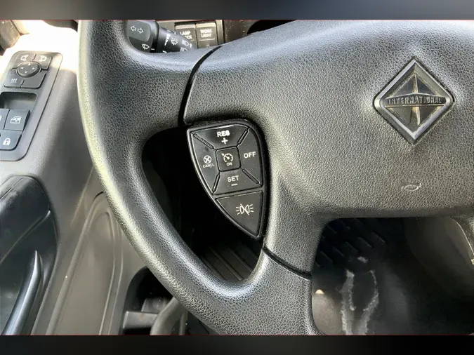 2022 INT LT625 6x4