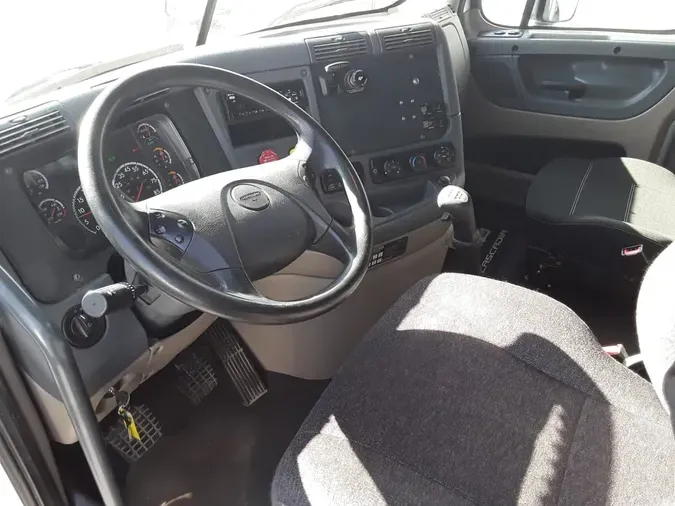 2020 FREIGHTLINER/MERCEDES CASCADIA 125713dcf2fa096b773ef4271287d841194