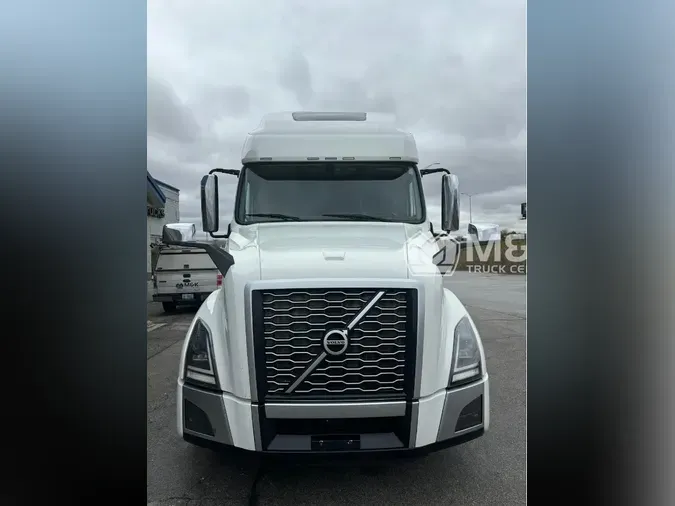 2019 VOLVO VNL64T760