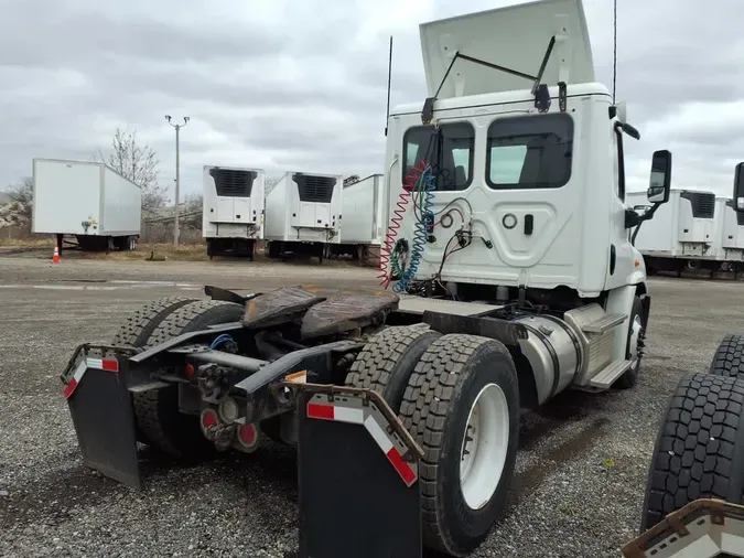 2019 FREIGHTLINER/MERCEDES CASCADIA 1137143092ea3e10970c30215b9b46207f5
