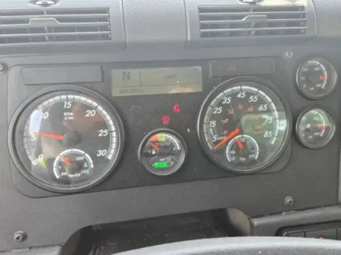 2019 FREIGHTLINER/MERCEDES CASCADIA 125