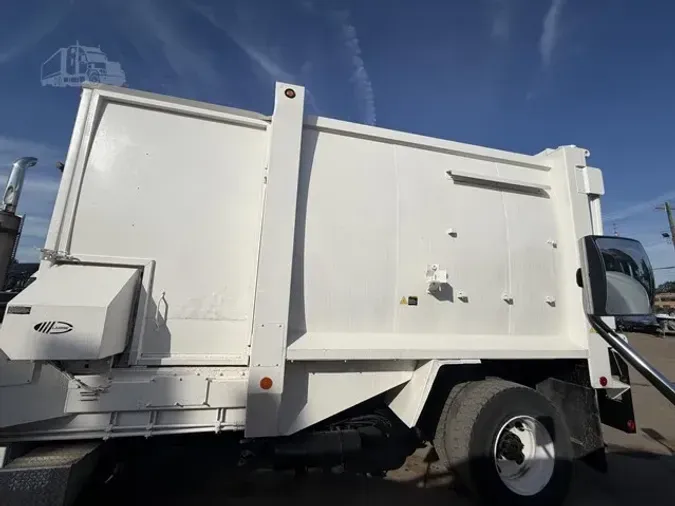 2006 AUTOCAR XPEDITOR