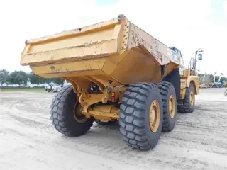 2020 CATERPILLAR 725C2