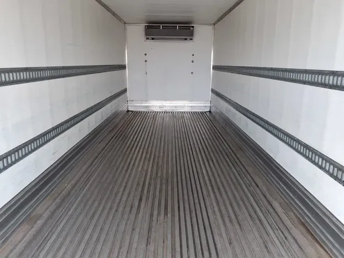 2019 FREIGHTLINER/MERCEDES M2 106