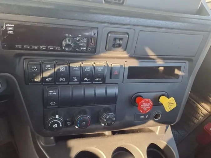 2019 NAVISTAR INTERNATIONAL LT625 DAYCAB T/A7151f19bd4345d11719758e982cfddf0