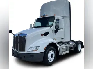 2022 Peterbilt 579