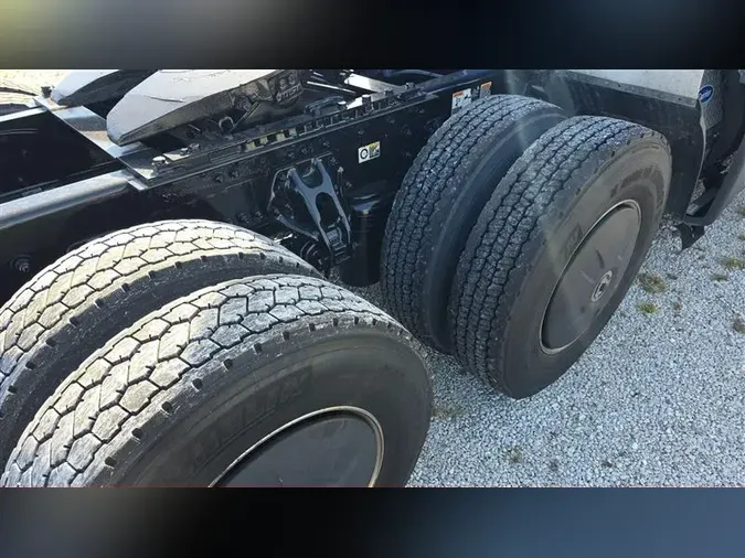 2021 KENWORTH T680715dda675dfabd0c9f148a35561e325f