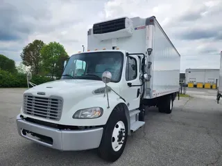 2018 FREIGHTLINER/MERCEDES M2 106