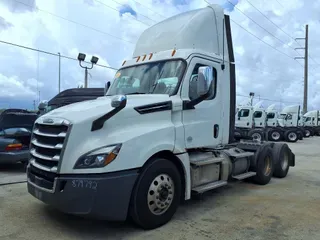 2020 FREIGHTLINER/MERCEDES NEW CASCADIA PX12664