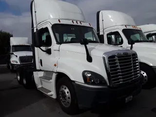 2019 FREIGHTLINER/MERCEDES CASCADIA 125