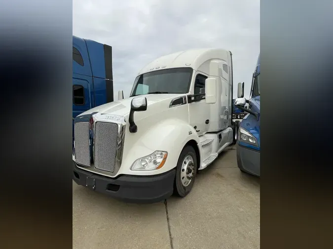 2021 KENWORTH T680