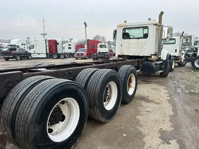 2005 MACK GRANITE CV713