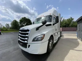 2020 FREIGHTLINER CASCADEVO1