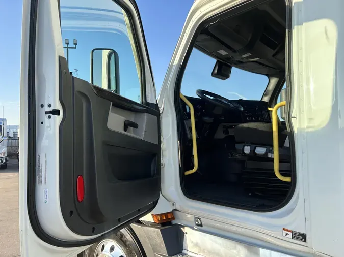 2021 Freightliner Cascadia