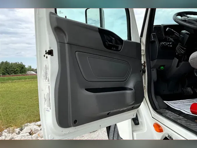 2020 INT LT625 6x4