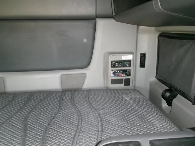 2022 International LT625