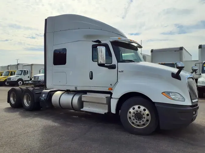 2019 NAVISTAR INTERNATIONAL LT625 SLPR CAB716e6cdfc7012783ed19c05b87c4332b