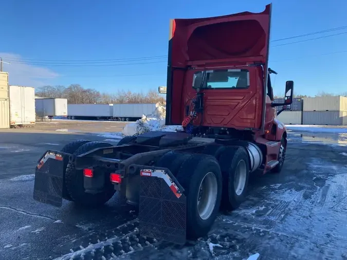 2020 NAVISTAR INTERNATIONAL LT625 DAYCAB T/A