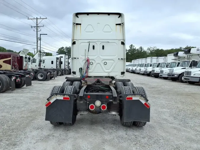 2019 FREIGHTLINER CASCADIA 125