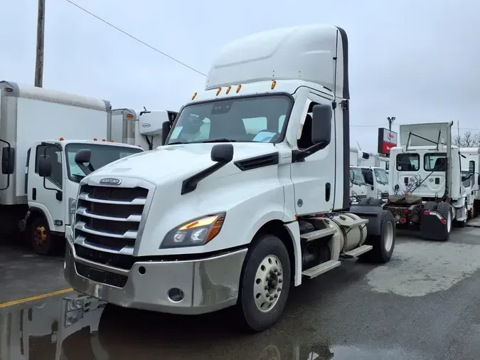 2021 FREIGHTLINER/MERCEDES CASCADIA PX12642ST7177d172981c3b7fd47e995f37b097f7