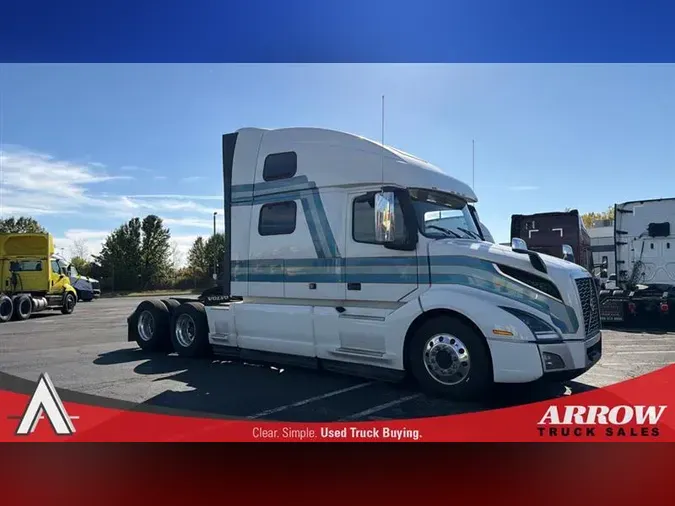 2022 VOLVO VNL64T860