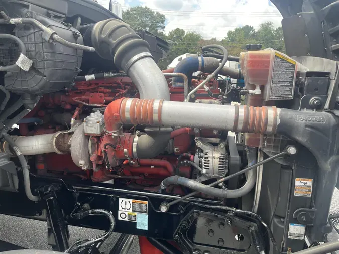 2022 Kenworth T880