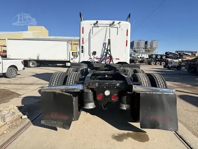 2015 FREIGHTLINER CORONADO 122 SD