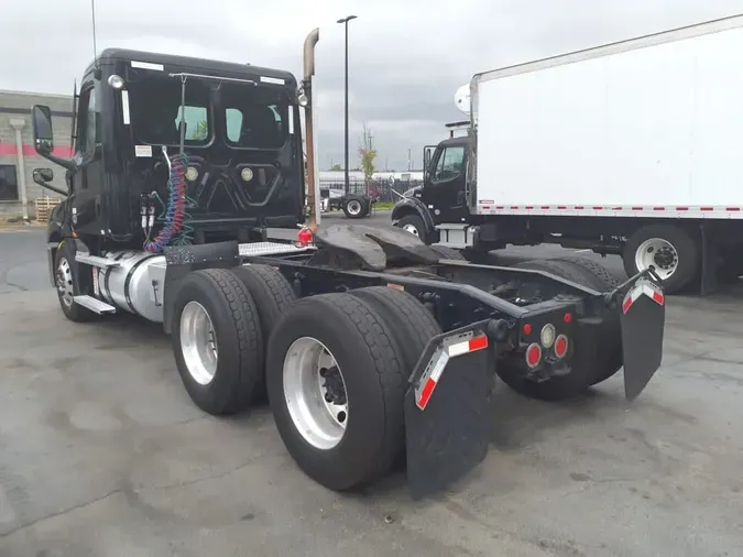 2020 FREIGHTLINER/MERCEDES NEW CASCADIA PX12664