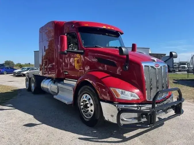 2022 Peterbilt 579