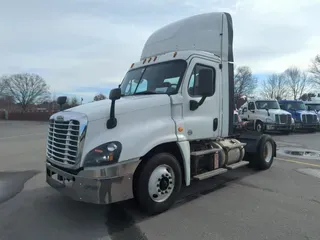 2018 FREIGHTLINER/MERCEDES CASCADIA 125