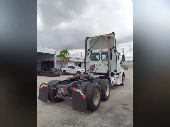 2019 FREIGHTLINER NEW CASCADIA PX12664
