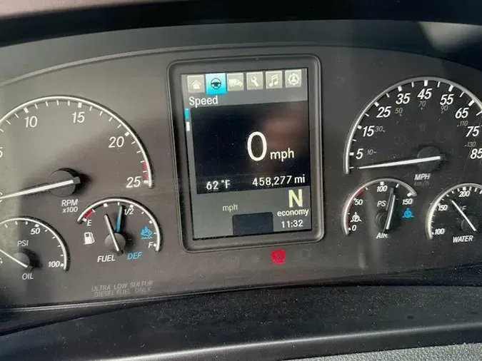 2023 Freightliner Cascadia7187d038c410f440d03ae8ebfc0c2eba