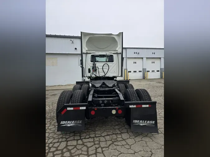 2020 International LT625