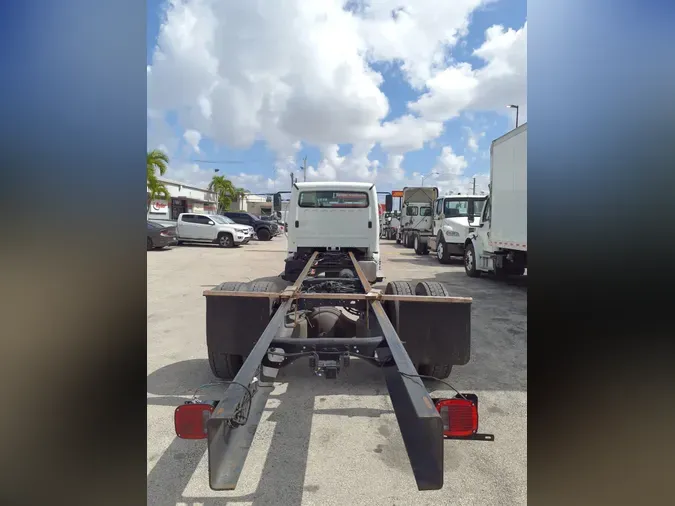 2020 FREIGHTLINER M2 106