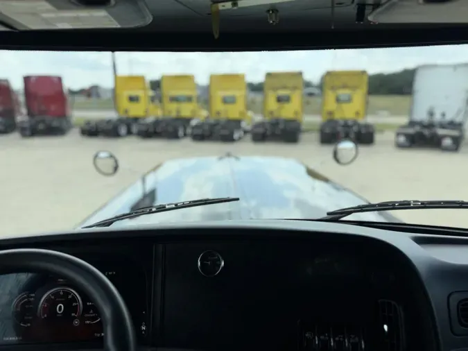 2022 Peterbilt 389718d4cb6d342e53166b7d8765eb74aaf