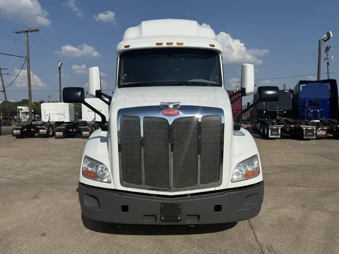 2021 Peterbilt 579