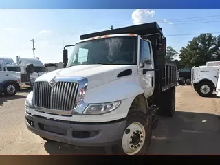 2012 INTERNATIONAL DURASTAR 4300