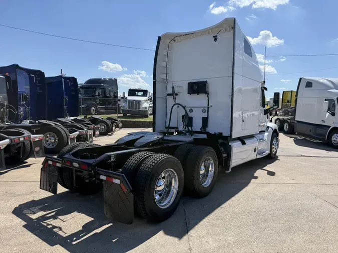 2022 Peterbilt 579