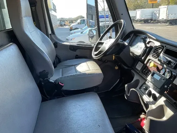 2018 Freightliner M2