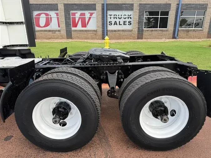 2022 INTERNATIONAL LT625