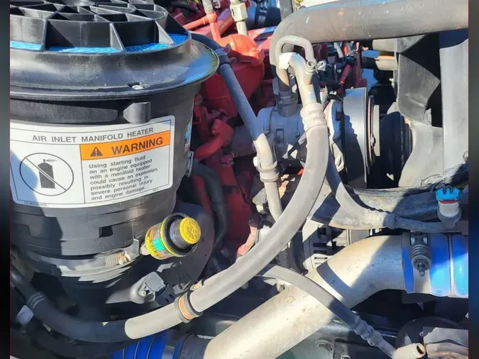 2019 FREIGHTLINER M2 106