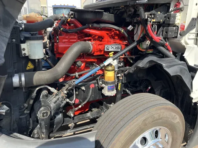 2019 International LT625