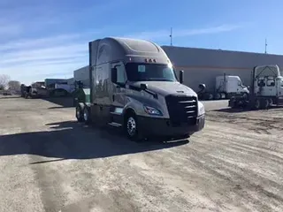 2023 Freightliner Cascadia