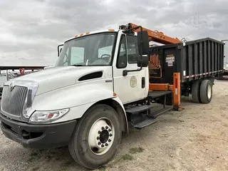 2008 INTERNATIONAL DURASTAR 4300