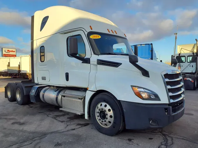 2019 FREIGHTLINER/MERCEDES NEW CASCADIA PX12664