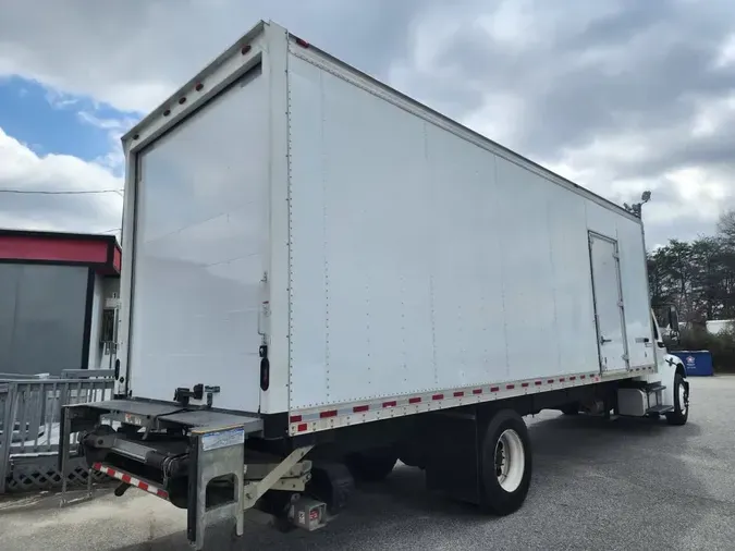 2019 FREIGHTLINER/MERCEDES M2 106