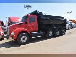 2017 KENWORTH T880
